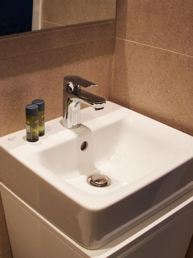 Phaedrus Living Executive Kriel Suites 101 Athén Kültér fotó